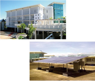 Hasanuddin Universityﾕs Center of Technology building and rooftop solar power generation facility.